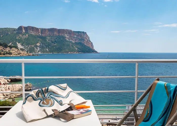Hotel De La Plage - Mahogany Cassis photo
