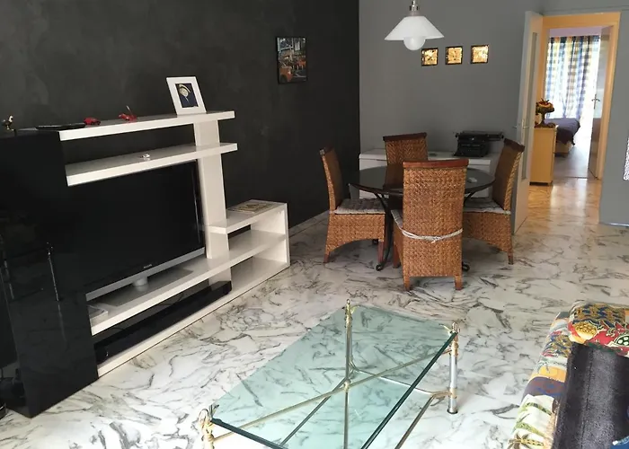 Magnifique 2 Pieces 4 Couchages A 200 M Des Plages De Sable Juan-les-Pins photo