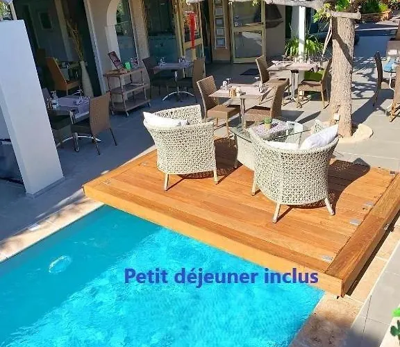 Hotel Beau Soleil Le Lavandou photo