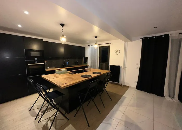 Large F3, Beach, City Center 앙티브 사진