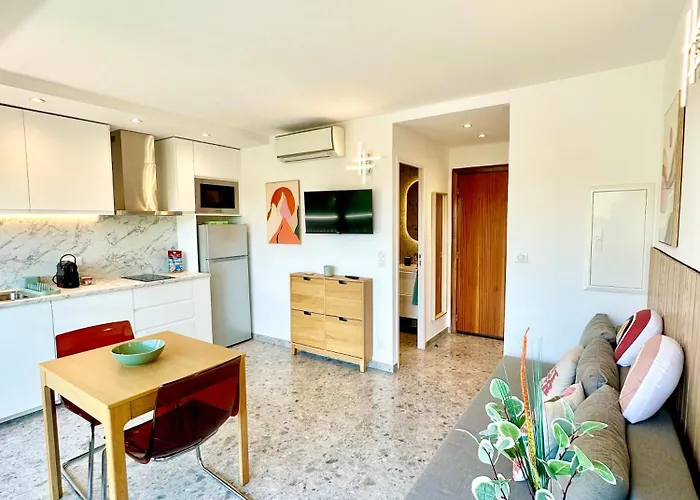 Studio Cosy Avec Piscine - Cannes Marina Mandelieu foto