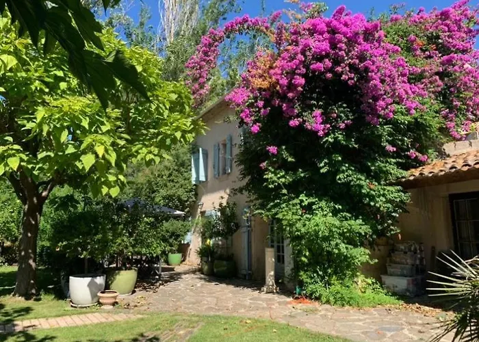 Maison Espelida Le Pradet képek