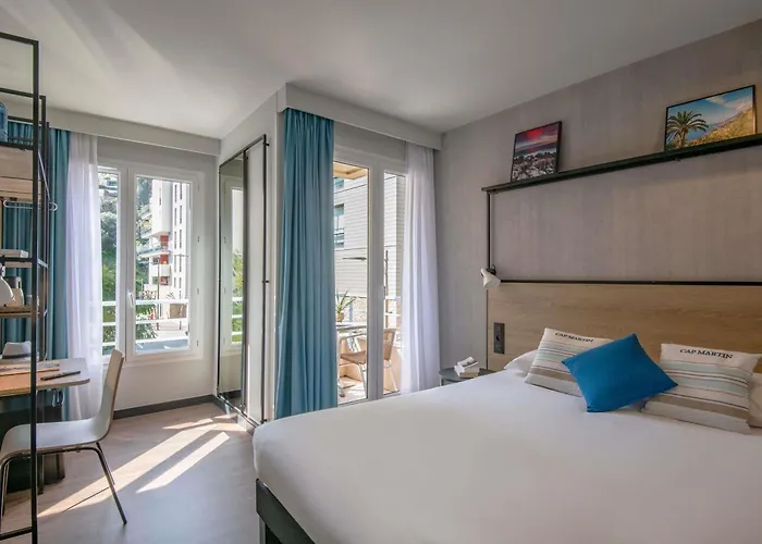 fotos do Ibis Roquebrune Cap Martin Menton