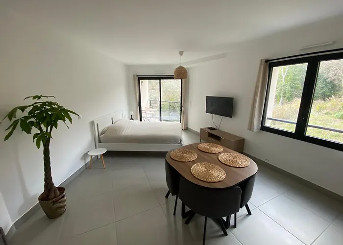 صورة Appartement Entre Monaco Et Nice Calme Et Tout Equipe إز