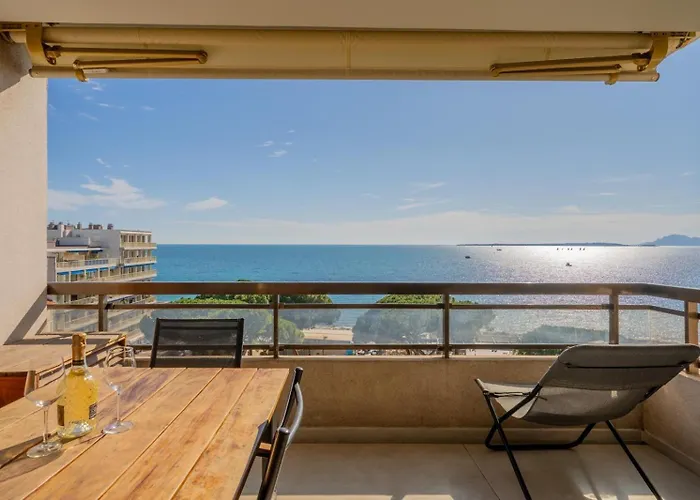 Center Bay Luxueux Appartement Avec Vue Mer 6 Eme Etage Juan-les-Pins foto